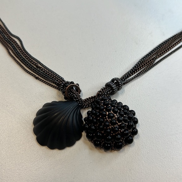 Giles & Brother Black & Copper Chain Necklace w/ Seashell Pendants, NWT! - Picture 2 of 6